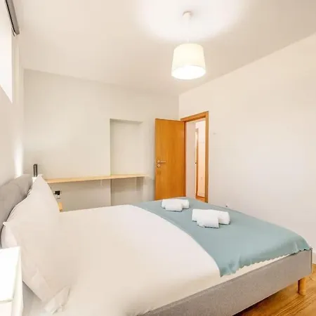 Guestready - Dafundo In Alges Apartamento